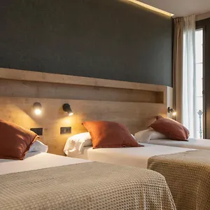 fontanella-by-bcn-urban-rooms.catalonia-hotels.com/