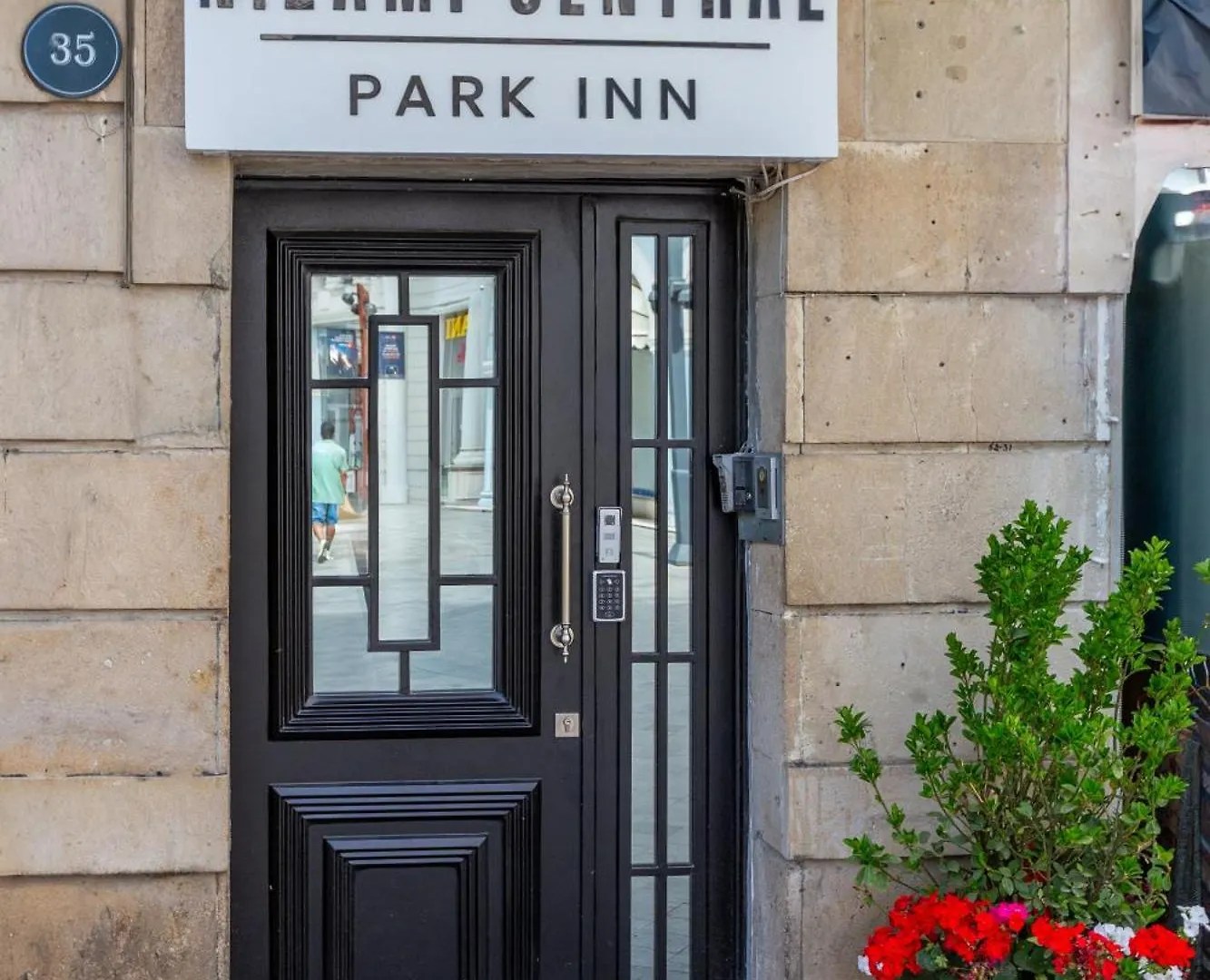 Nizami Central Park Hotel Baku