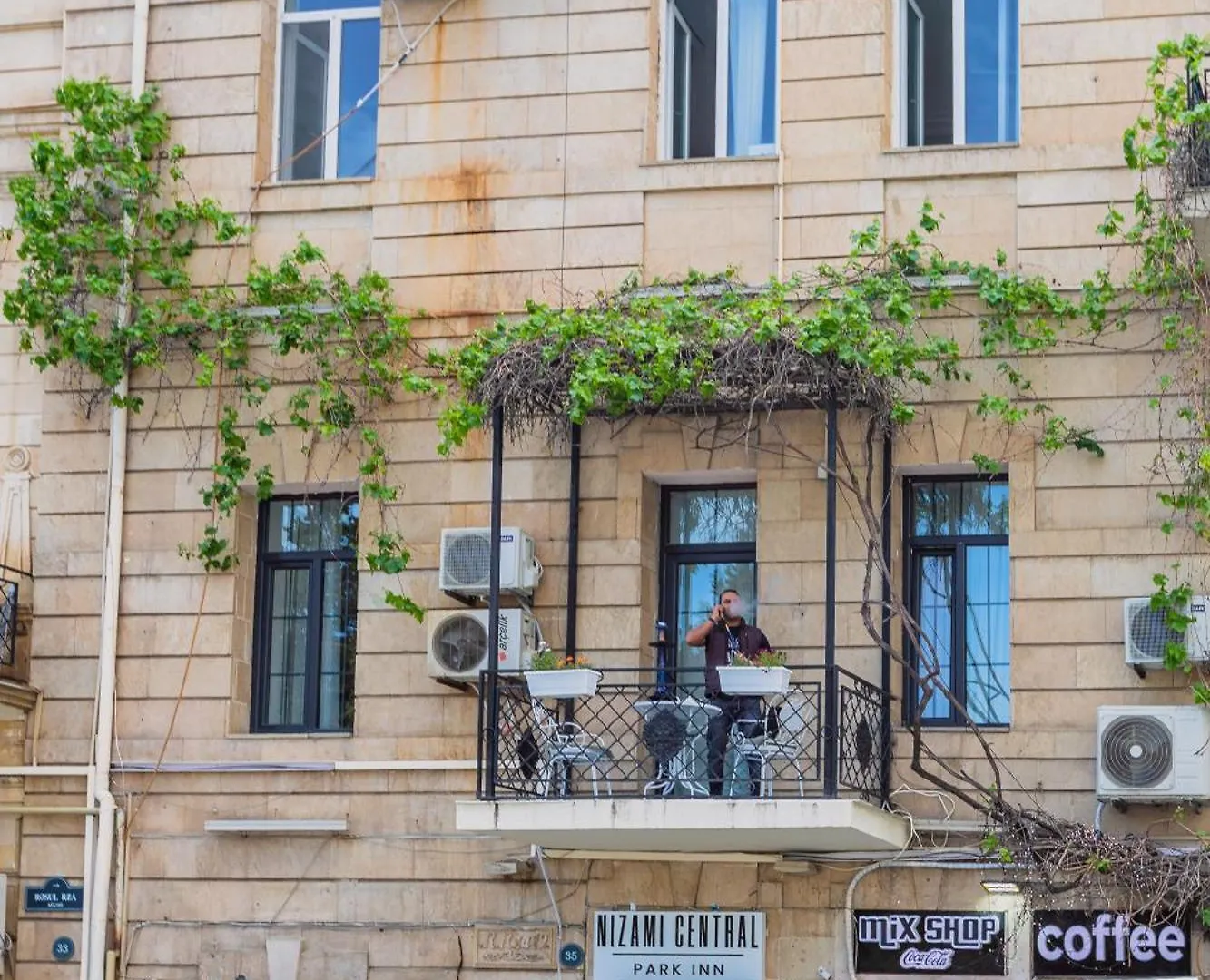 Nizami Central Park Hotel Baku 0*,